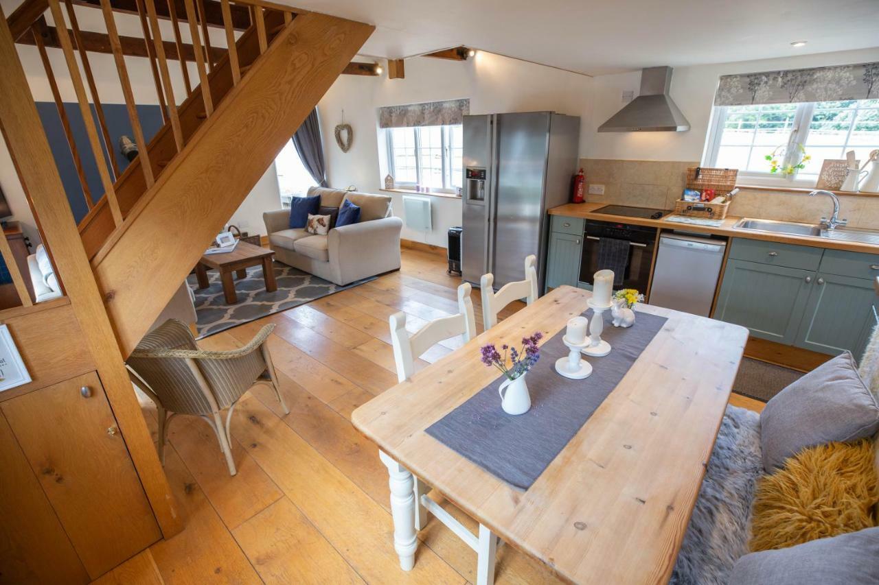 Cherry Orchard Lodge Bath Extérieur photo