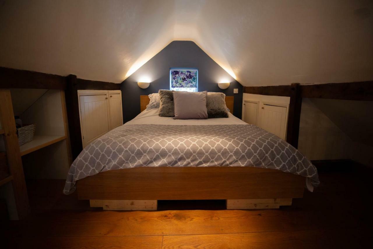 Cherry Orchard Lodge Bath Extérieur photo